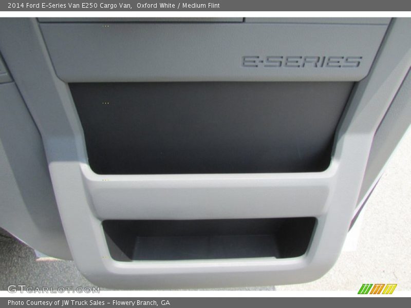 Oxford White / Medium Flint 2014 Ford E-Series Van E250 Cargo Van