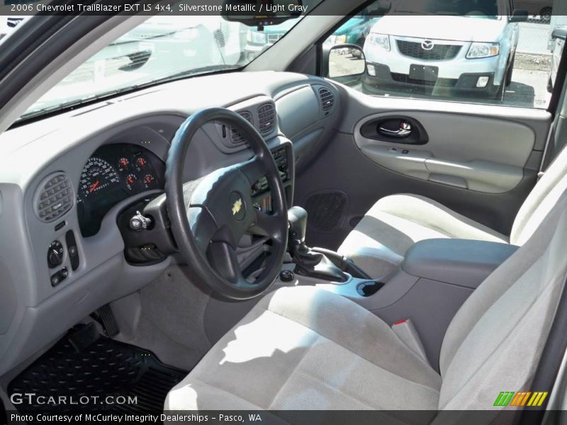 Silverstone Metallic / Light Gray 2006 Chevrolet TrailBlazer EXT LS 4x4
