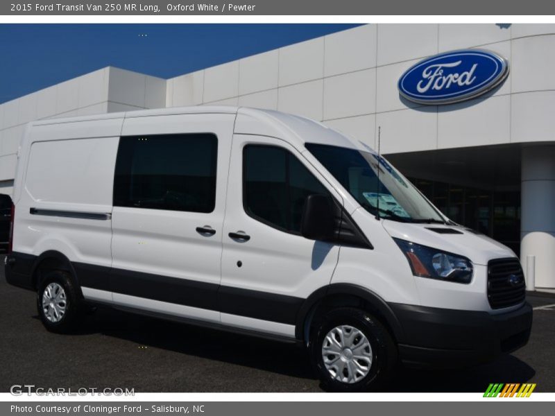  2015 Transit Van 250 MR Long Oxford White