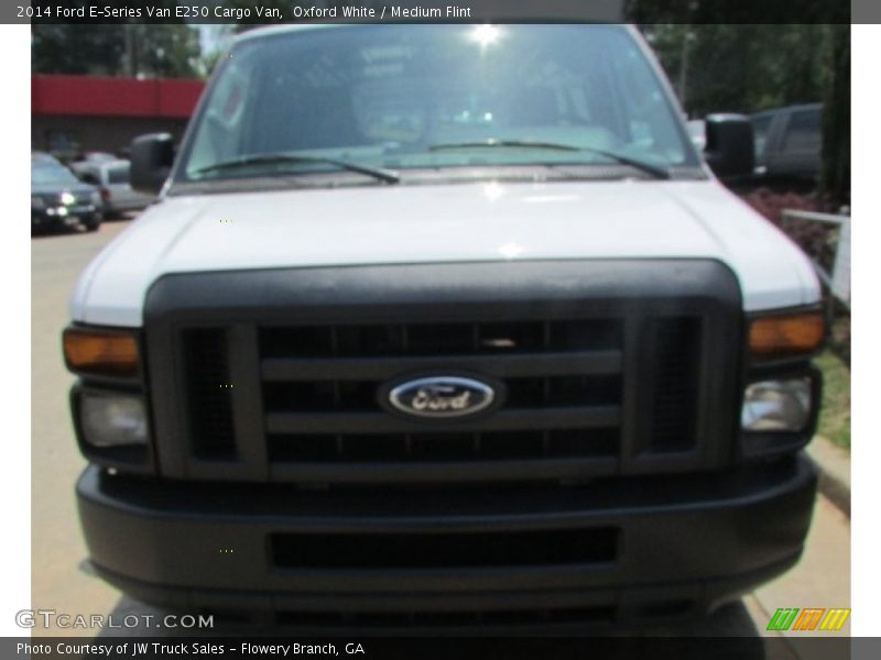 Oxford White / Medium Flint 2014 Ford E-Series Van E250 Cargo Van