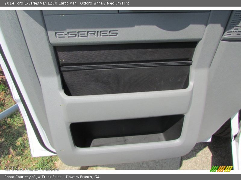 Oxford White / Medium Flint 2014 Ford E-Series Van E250 Cargo Van