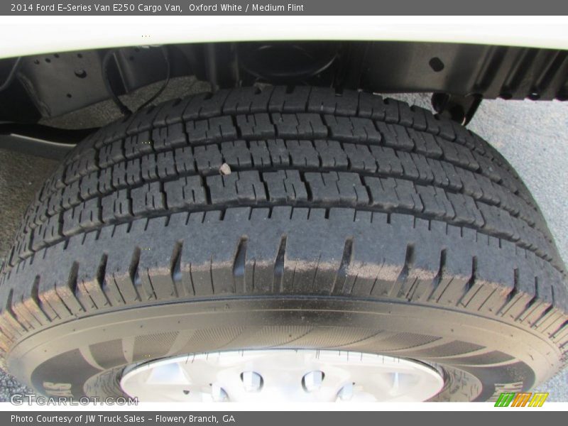 Oxford White / Medium Flint 2014 Ford E-Series Van E250 Cargo Van