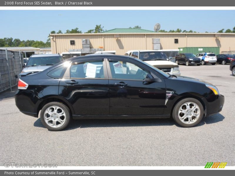 Black / Charcoal Black 2008 Ford Focus SES Sedan