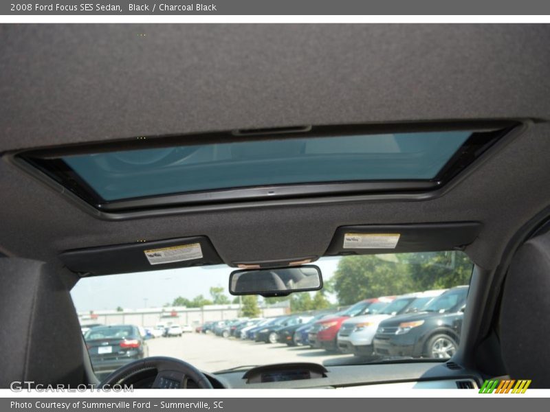 Black / Charcoal Black 2008 Ford Focus SES Sedan