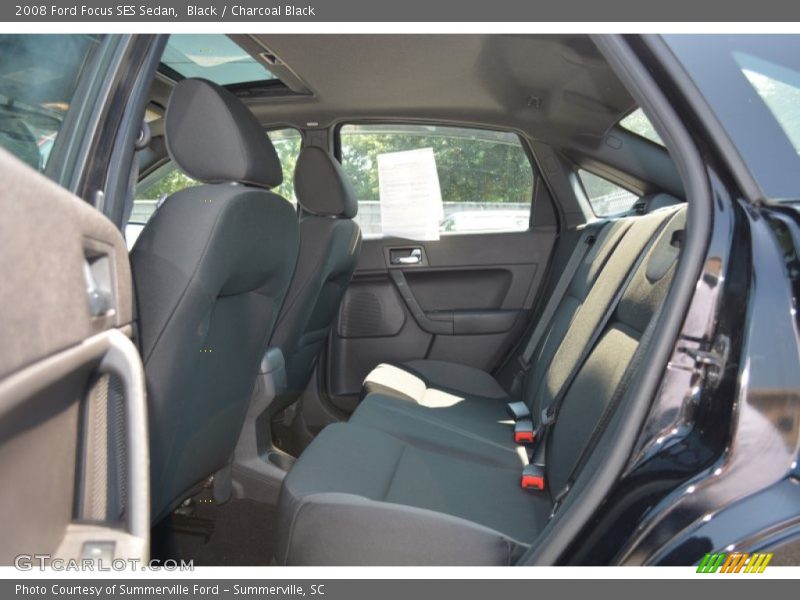 Black / Charcoal Black 2008 Ford Focus SES Sedan