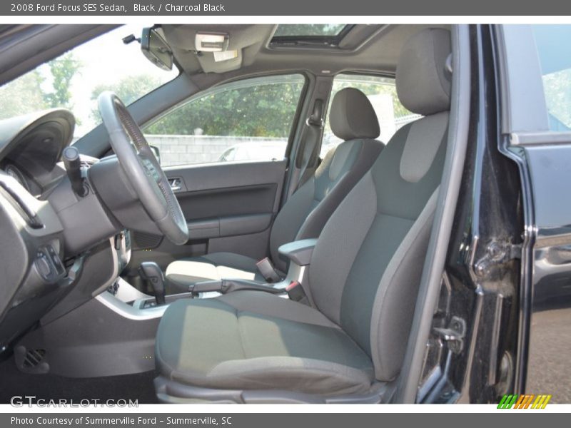 Black / Charcoal Black 2008 Ford Focus SES Sedan