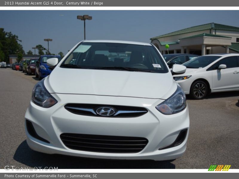 Century White / Beige 2013 Hyundai Accent GLS 4 Door