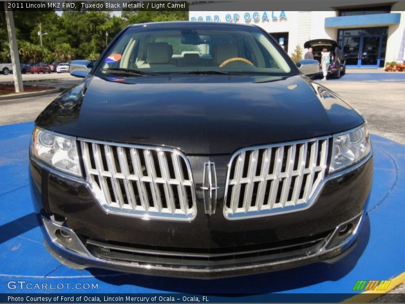 Tuxedo Black Metallic / Light Camel 2011 Lincoln MKZ FWD