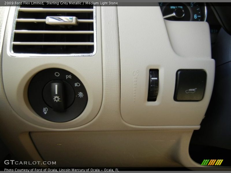 Sterling Grey Metallic / Medium Light Stone 2009 Ford Flex Limited