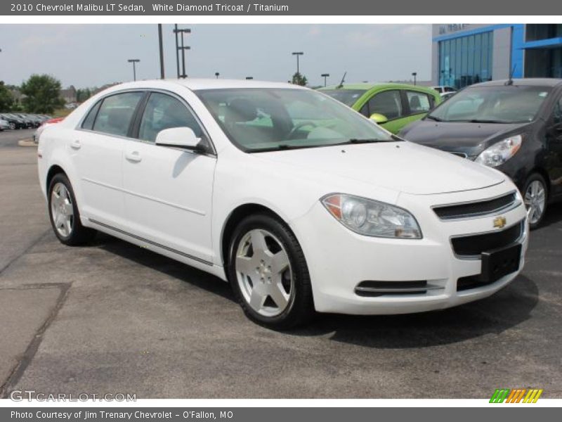 White Diamond Tricoat / Titanium 2010 Chevrolet Malibu LT Sedan