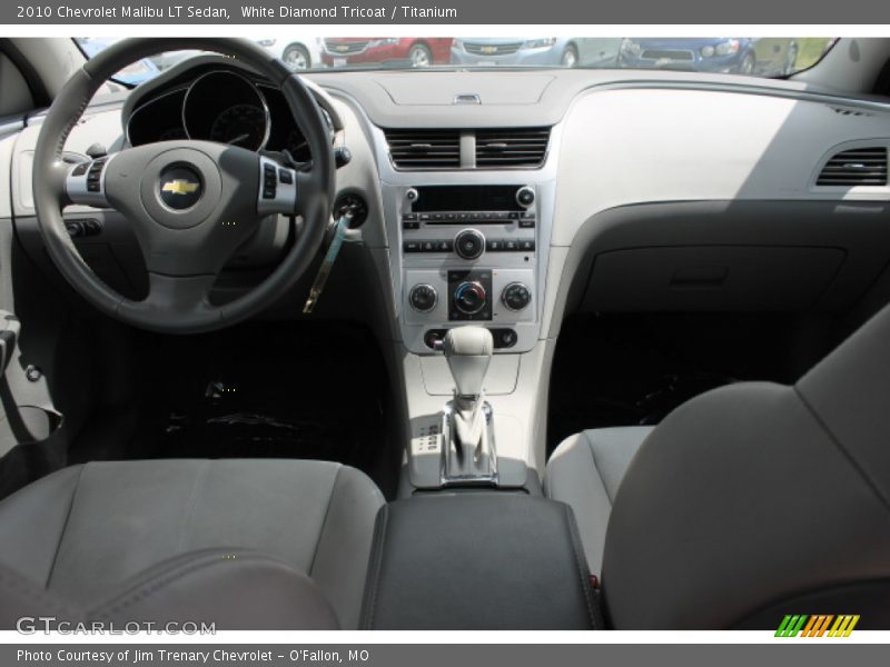 White Diamond Tricoat / Titanium 2010 Chevrolet Malibu LT Sedan