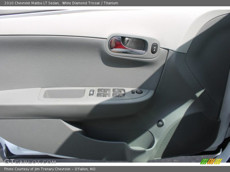 White Diamond Tricoat / Titanium 2010 Chevrolet Malibu LT Sedan