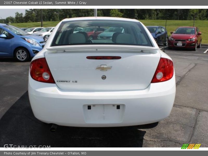Summit White / Gray 2007 Chevrolet Cobalt LS Sedan