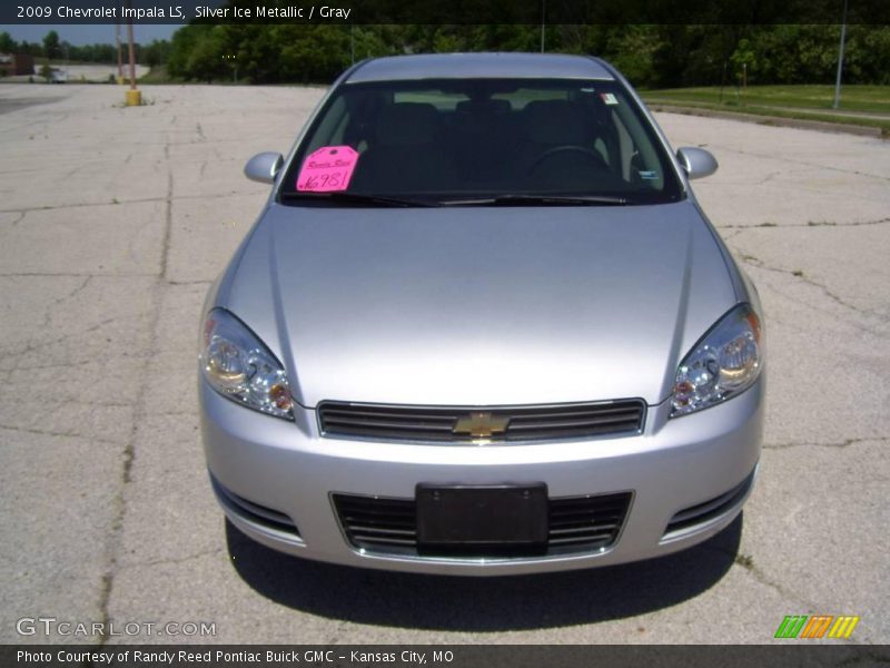 Silver Ice Metallic / Gray 2009 Chevrolet Impala LS