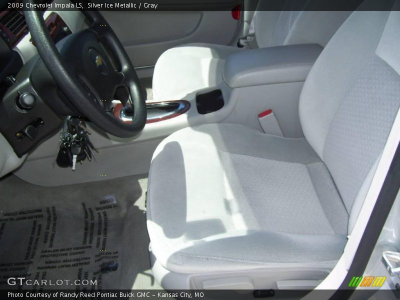 Silver Ice Metallic / Gray 2009 Chevrolet Impala LS