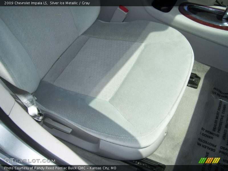 Silver Ice Metallic / Gray 2009 Chevrolet Impala LS