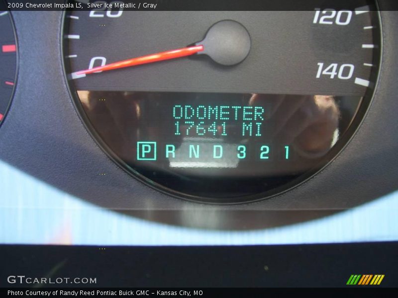 Silver Ice Metallic / Gray 2009 Chevrolet Impala LS