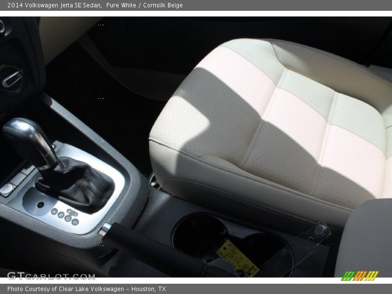 Pure White / Cornsilk Beige 2014 Volkswagen Jetta SE Sedan