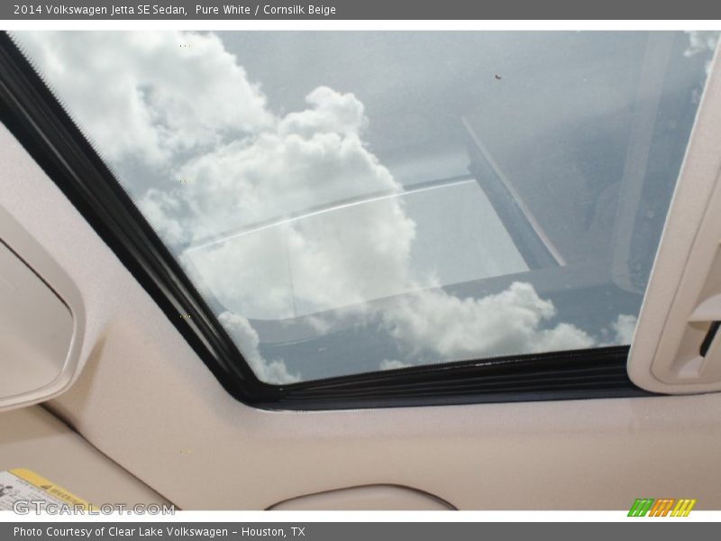 Pure White / Cornsilk Beige 2014 Volkswagen Jetta SE Sedan