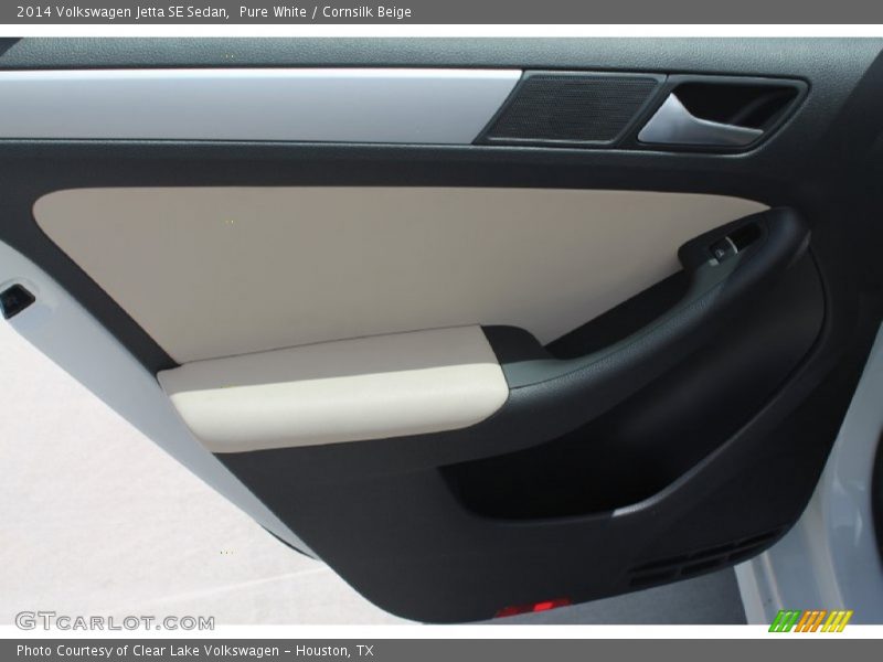 Pure White / Cornsilk Beige 2014 Volkswagen Jetta SE Sedan