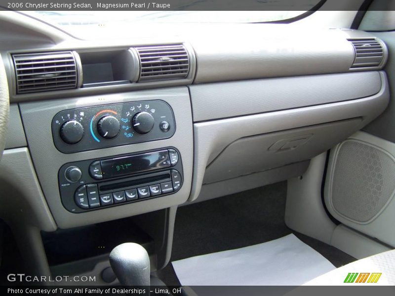 Magnesium Pearl / Taupe 2006 Chrysler Sebring Sedan