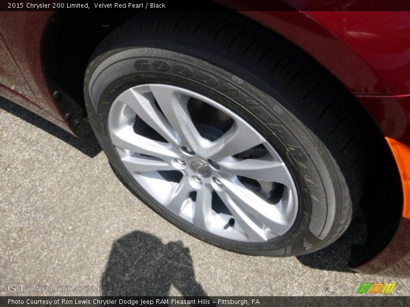Velvet Red Pearl / Black 2015 Chrysler 200 Limited