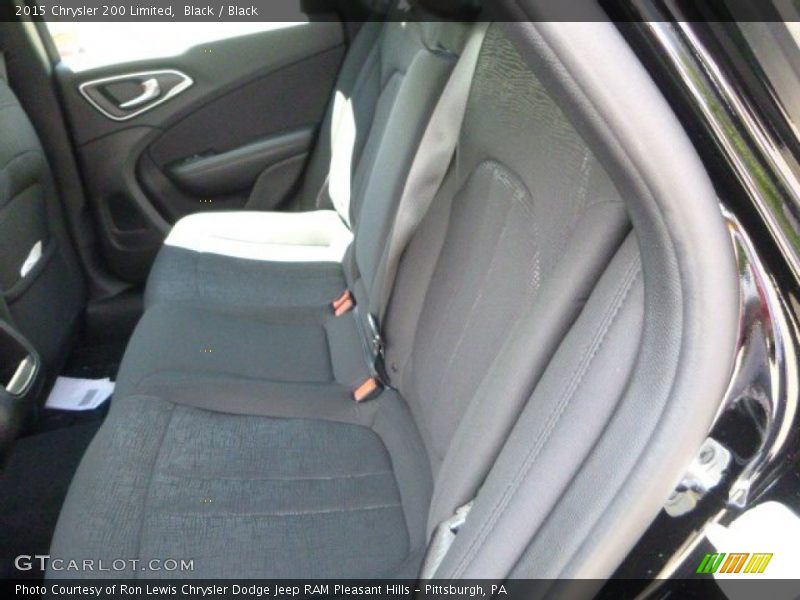Black / Black 2015 Chrysler 200 Limited