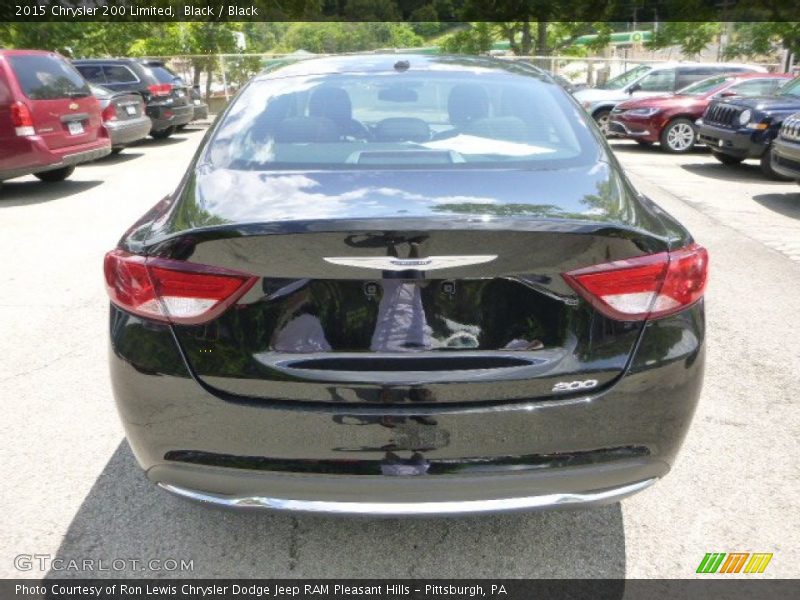 Black / Black 2015 Chrysler 200 Limited