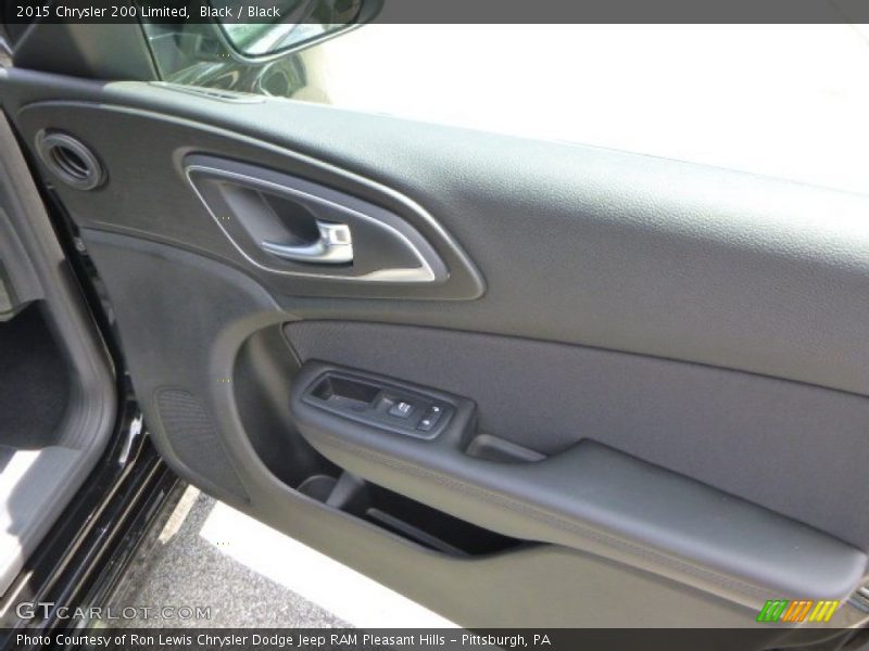Black / Black 2015 Chrysler 200 Limited