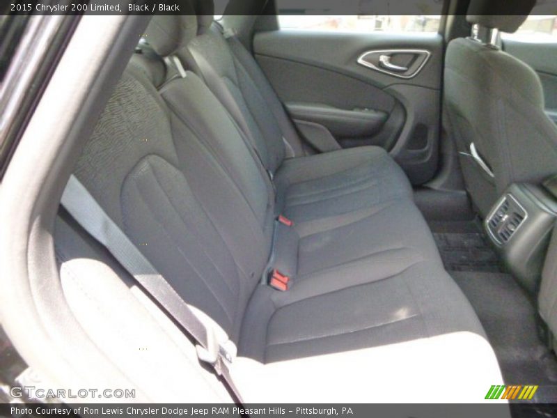 Black / Black 2015 Chrysler 200 Limited