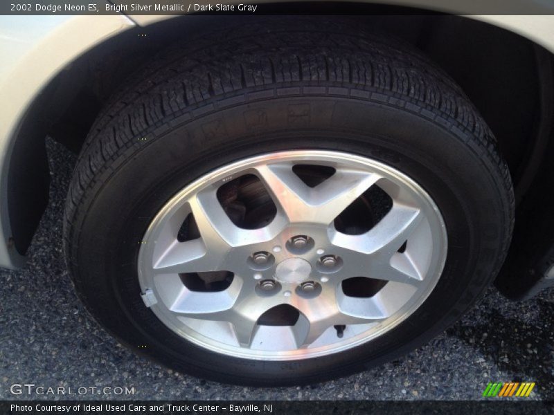 Bright Silver Metallic / Dark Slate Gray 2002 Dodge Neon ES