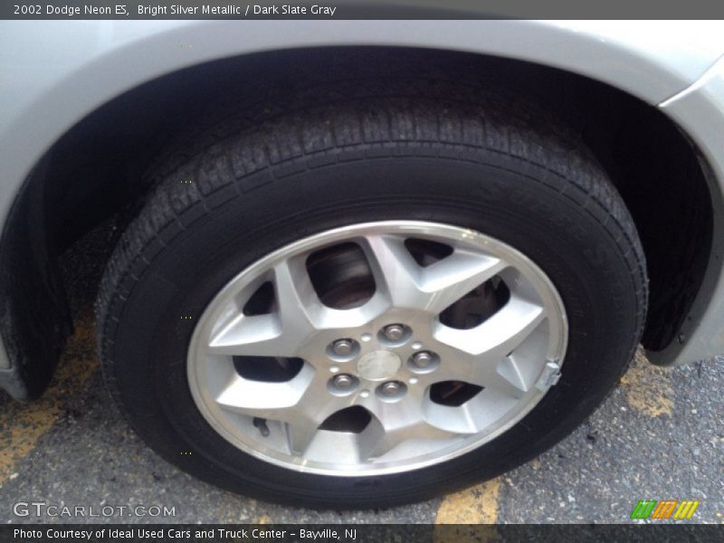 Bright Silver Metallic / Dark Slate Gray 2002 Dodge Neon ES