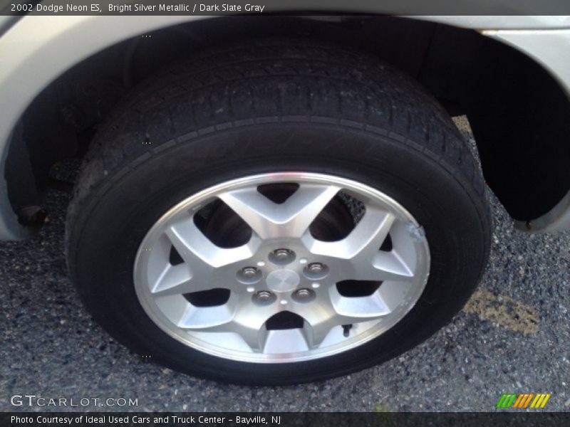 Bright Silver Metallic / Dark Slate Gray 2002 Dodge Neon ES