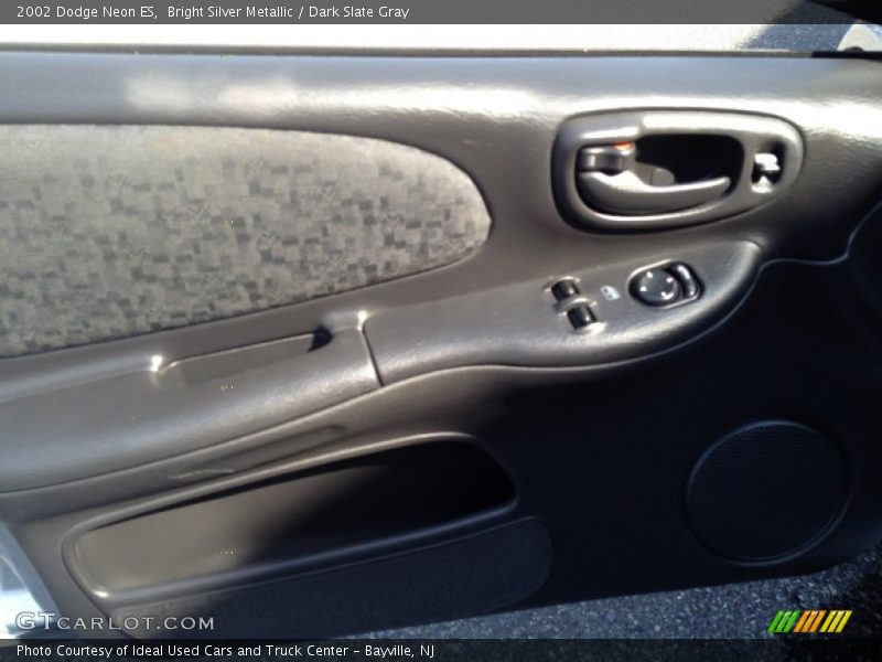 Bright Silver Metallic / Dark Slate Gray 2002 Dodge Neon ES