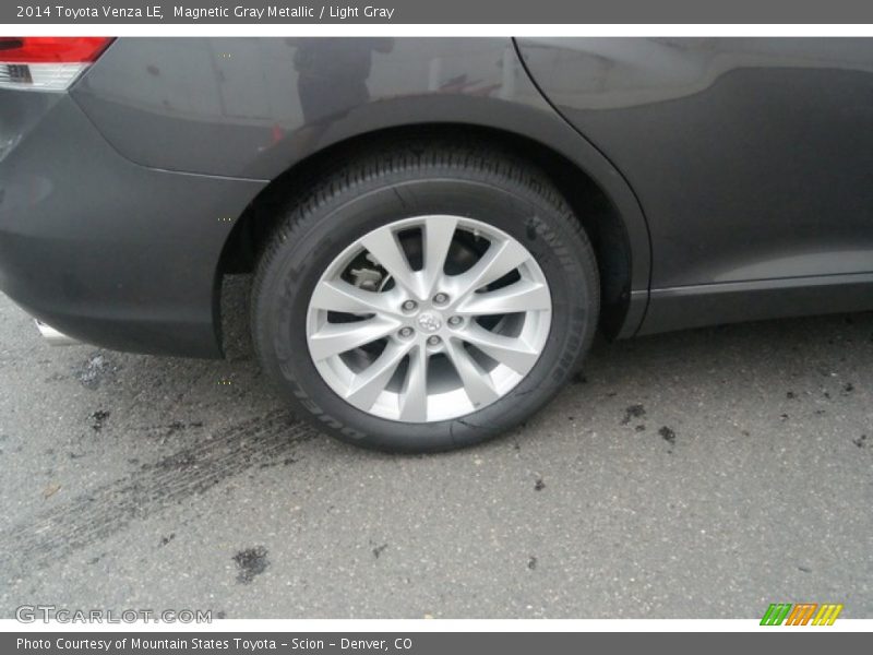 Magnetic Gray Metallic / Light Gray 2014 Toyota Venza LE