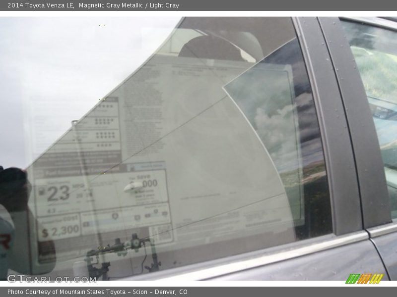 Magnetic Gray Metallic / Light Gray 2014 Toyota Venza LE