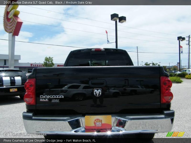 Black / Medium Slate Gray 2005 Dodge Dakota SLT Quad Cab