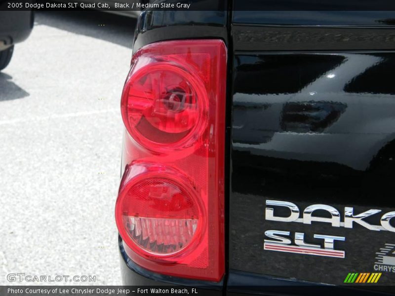 Black / Medium Slate Gray 2005 Dodge Dakota SLT Quad Cab