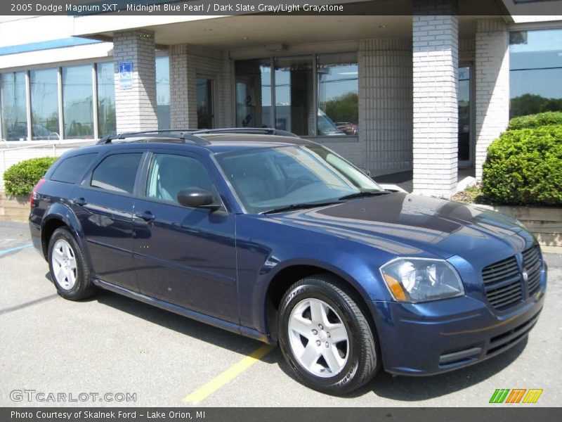 Midnight Blue Pearl / Dark Slate Gray/Light Graystone 2005 Dodge Magnum SXT