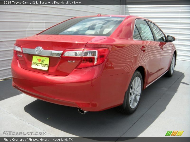 Barcelona Red Metallic / Ivory 2014 Toyota Camry XLE