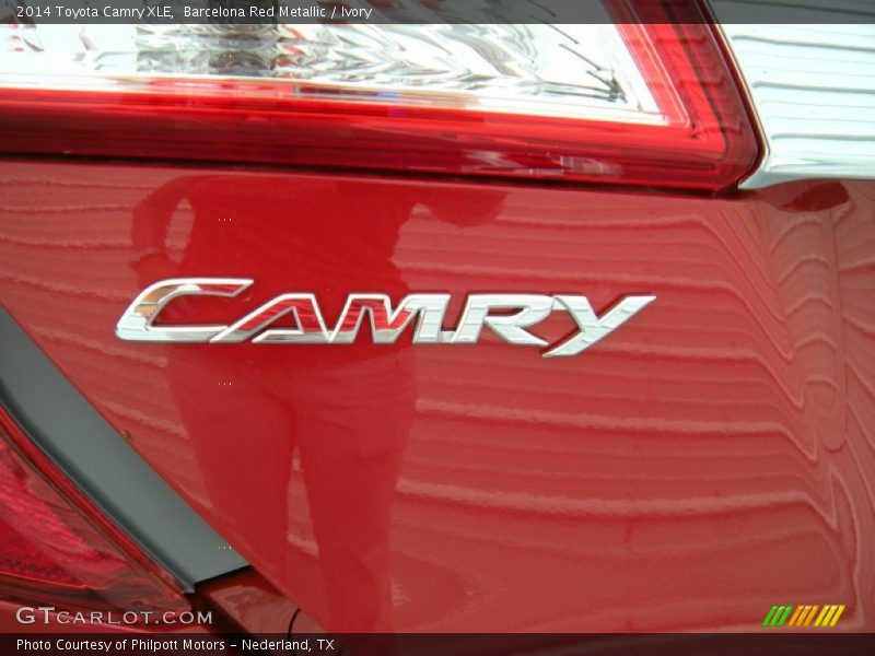  2014 Camry XLE Logo