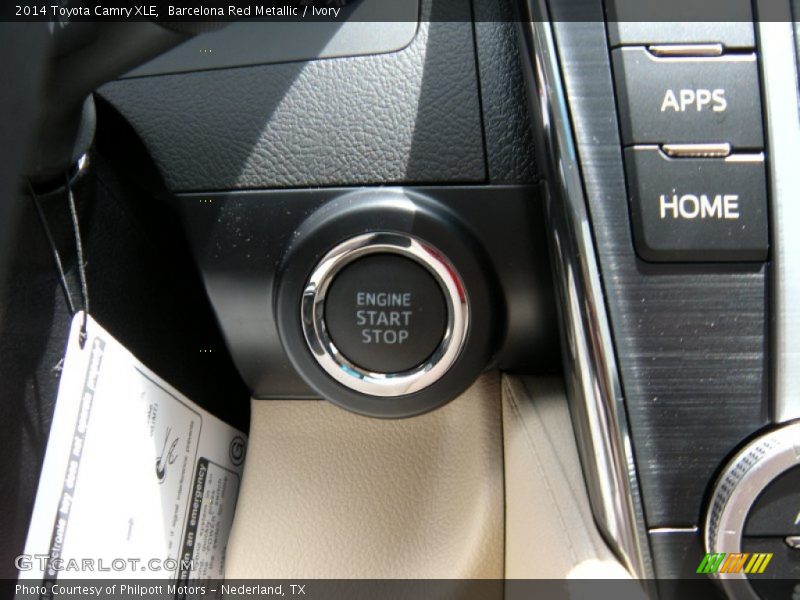 Barcelona Red Metallic / Ivory 2014 Toyota Camry XLE