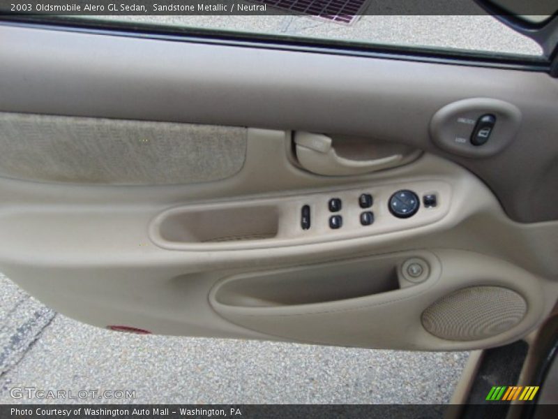 Sandstone Metallic / Neutral 2003 Oldsmobile Alero GL Sedan