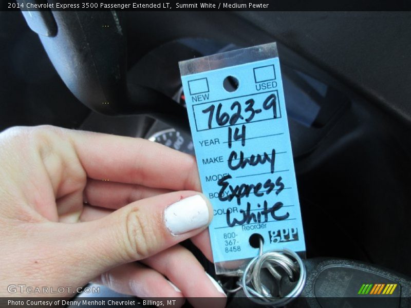 Summit White / Medium Pewter 2014 Chevrolet Express 3500 Passenger Extended LT