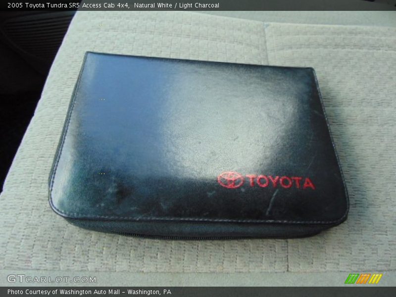 Natural White / Light Charcoal 2005 Toyota Tundra SR5 Access Cab 4x4