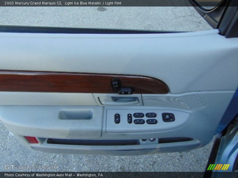 Light Ice Blue Metallic / Light Flint 2003 Mercury Grand Marquis GS
