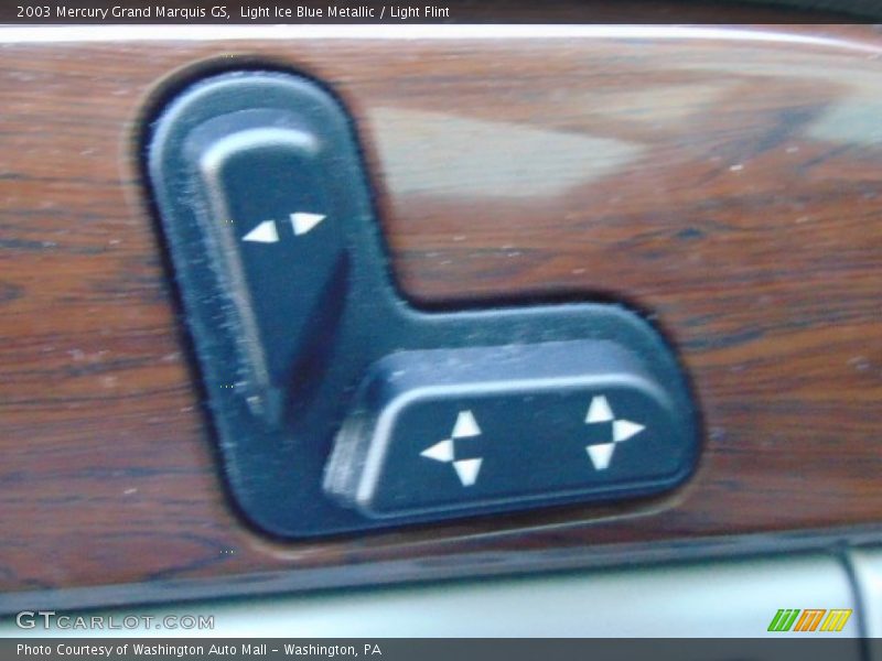 Light Ice Blue Metallic / Light Flint 2003 Mercury Grand Marquis GS