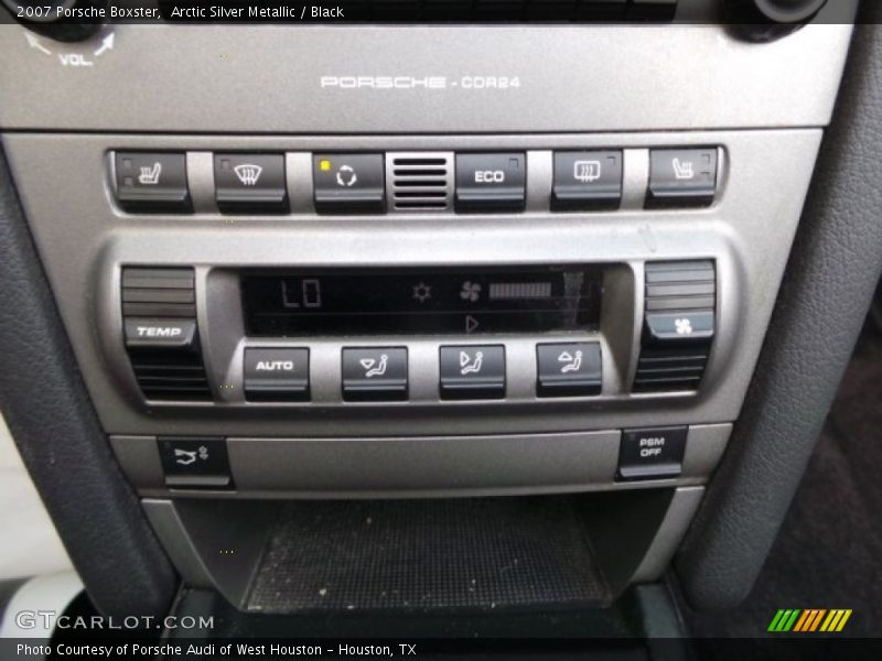 Controls of 2007 Boxster 