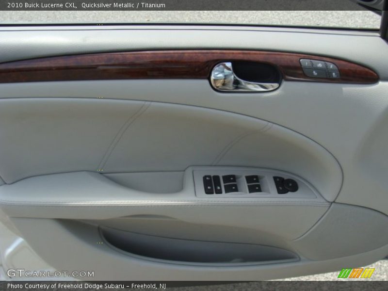 Quicksilver Metallic / Titanium 2010 Buick Lucerne CXL