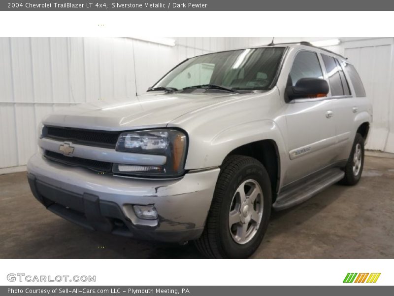 Silverstone Metallic / Dark Pewter 2004 Chevrolet TrailBlazer LT 4x4